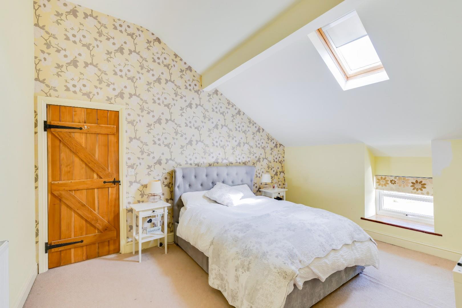 Redlands House, Bonvilston, Cardiff, CF5 6TQ